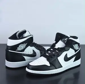 Men’s Women’s Sneakers | Maakua Gear
