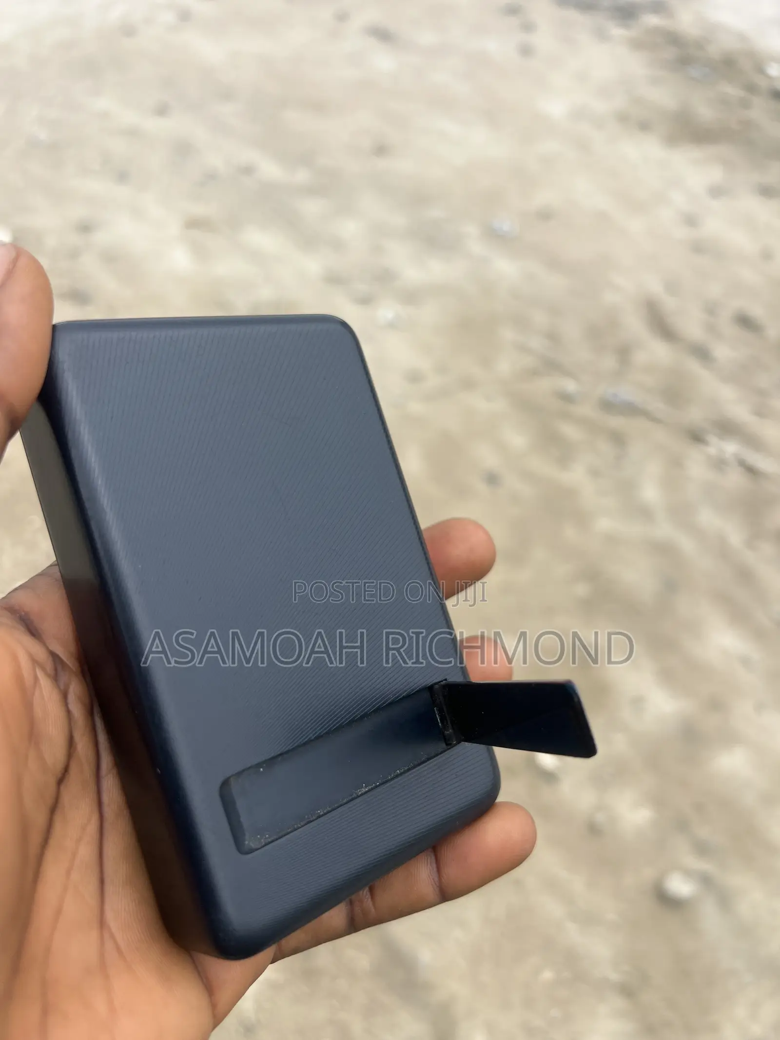 Wireless Power Bank