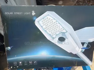 200Watts Solar Street Light With Remote Control and Radar Detector