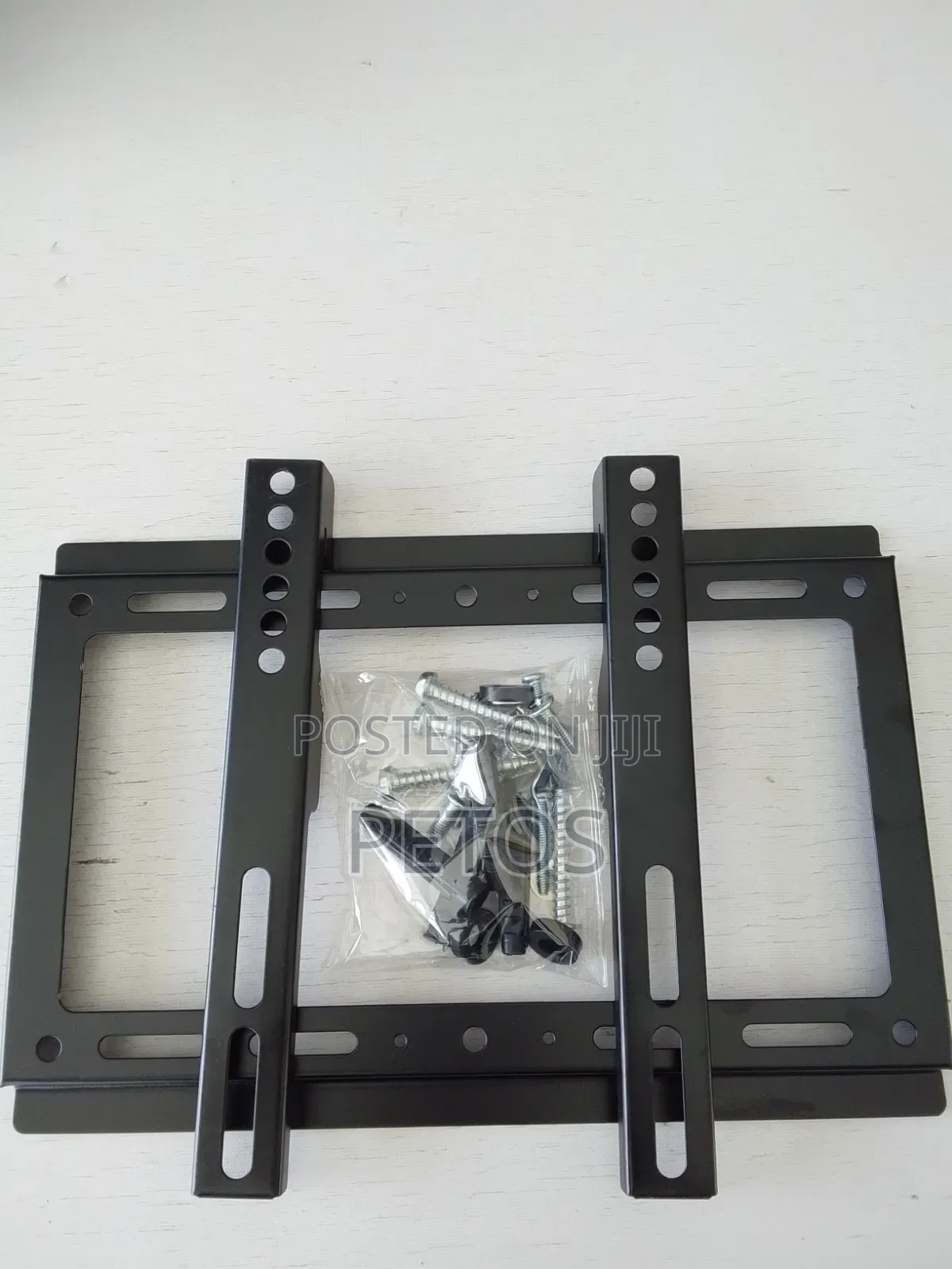 Flat Panel TV Wall Mount