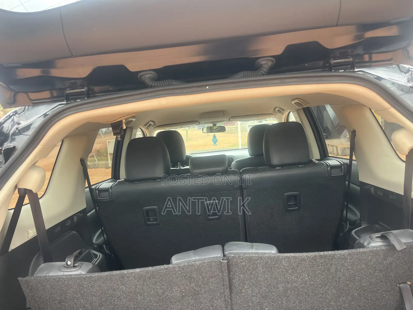 Mitsubishi Outlander 2019 White