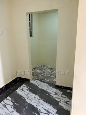3bdrm Apartment in Atasomanso, Kumasi Metropolitan for rent
