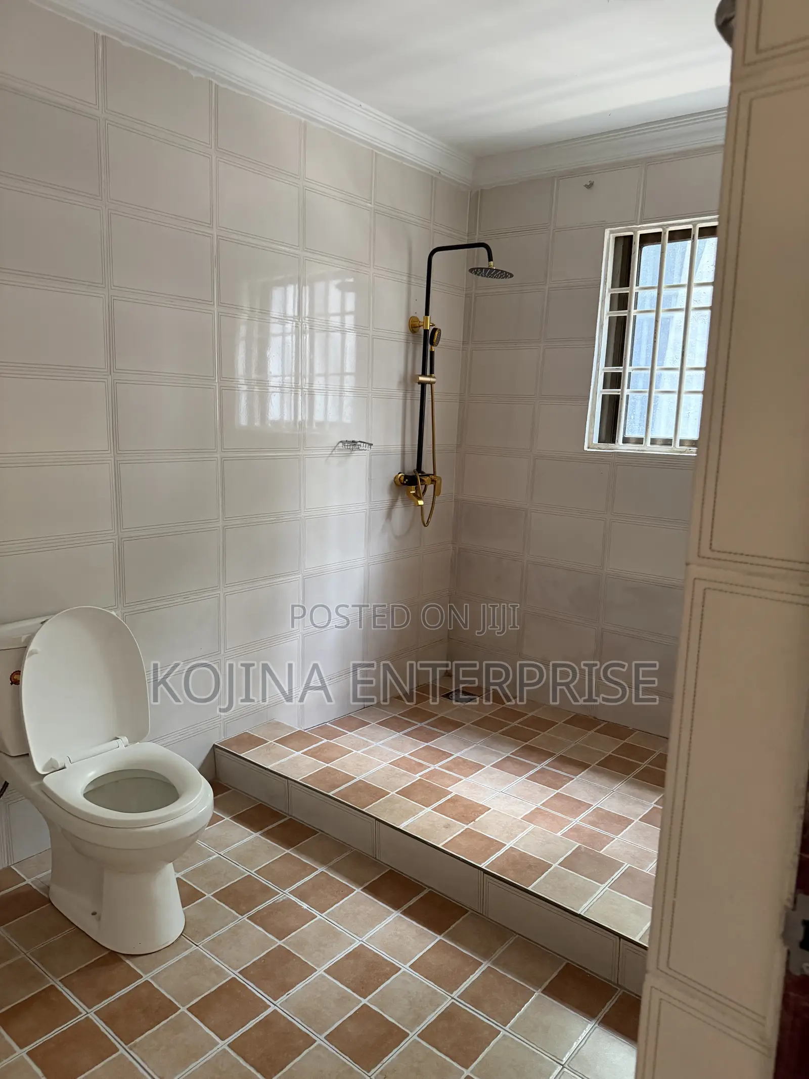 3bdrm Apartment in Atasomanso, Kumasi Metropolitan for rent