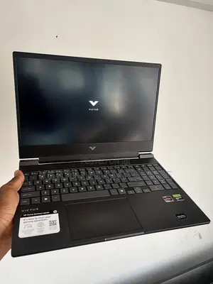 New Laptop HP Victus 15 16GB AMD Ryzen 7 SSD 512GB