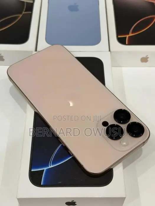 Apple iPhone 16 Pro Max 256 GB Gold