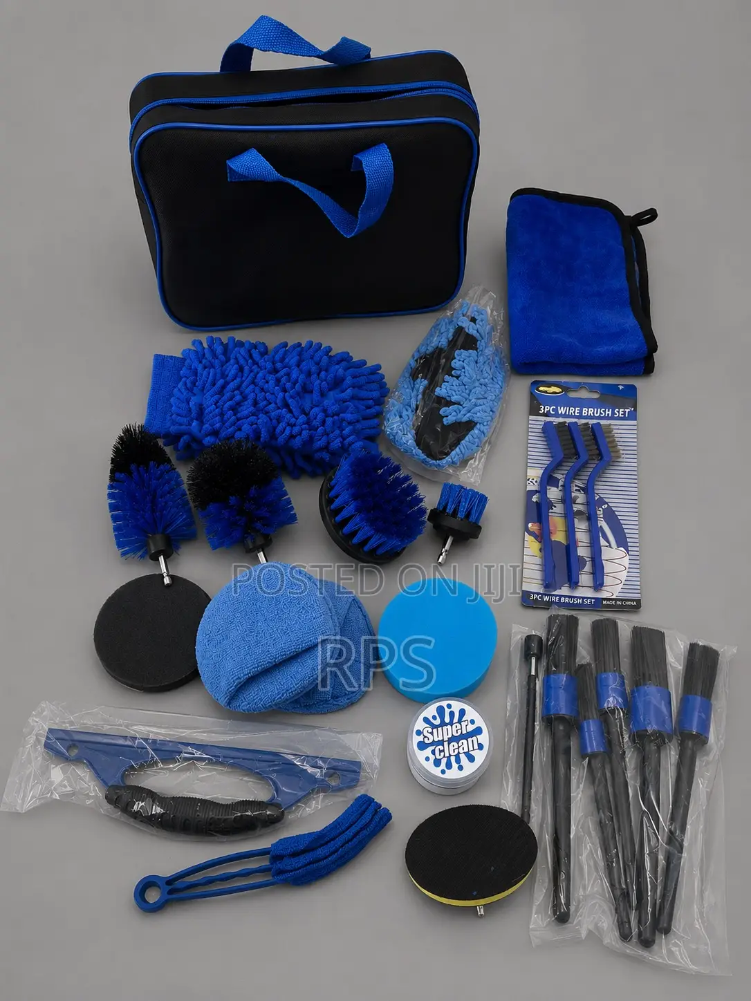 33pc Car Care Polishing Cleaning Set