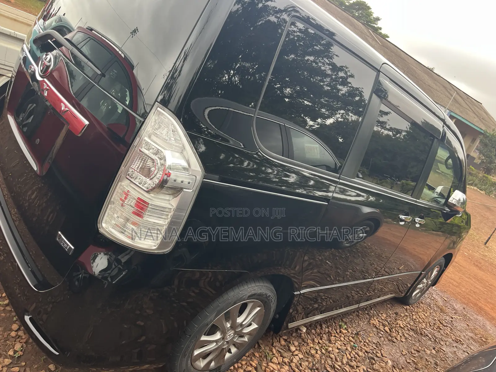 Toyota Voxy ZS Kirameki III 2WD 8-Seater 2013 Black