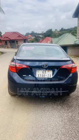 Toyota Corolla S 4dr Sedan (1.8L 4cyl CVT) 2014 Blue