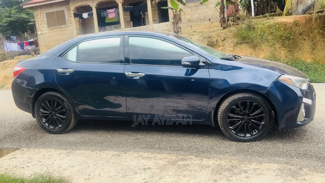 Toyota Corolla S 4dr Sedan (1.8L 4cyl CVT) 2014 Blue