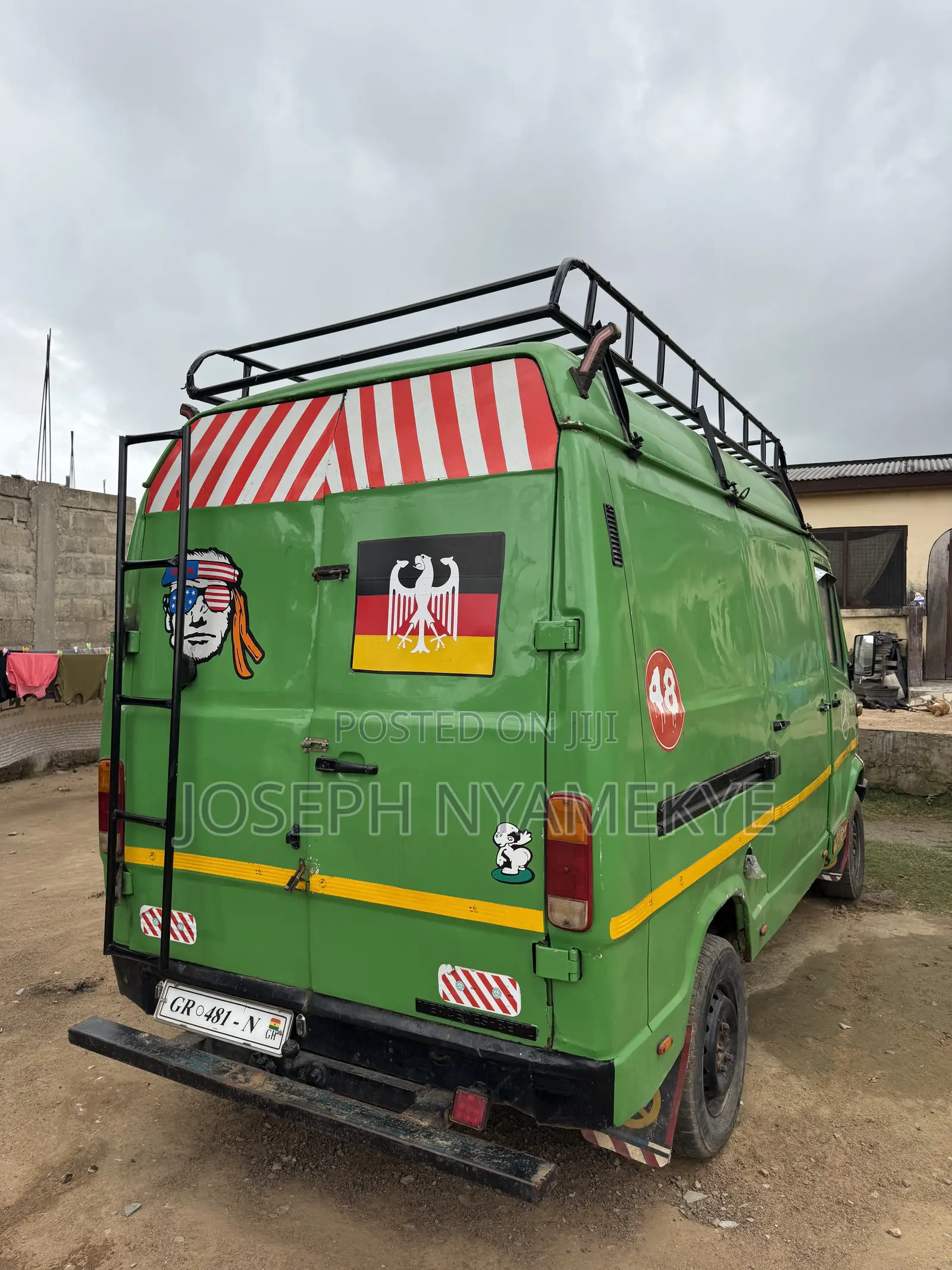 Mercedes-Benz Sprinter 1988 Green