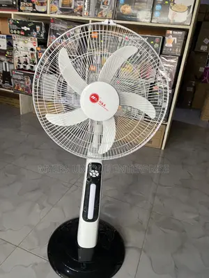 18" Big Blade Rechargeable Standing Fan With Remote Control (H A)