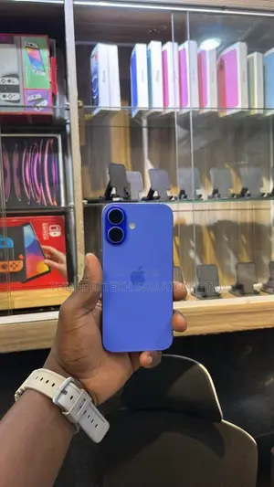 New Apple iPhone 16 128 GB Blue