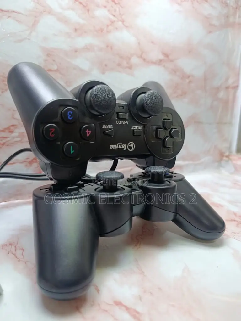 Lanjue Ergonomic 2-in-1 Wired USB Game Pad