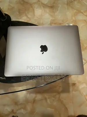 Laptop Apple MacBook Pro 2020 8GB Intel Core i5 SSD 256GB