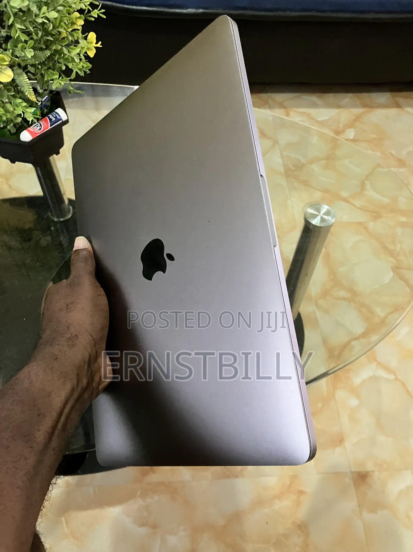 Laptop Apple MacBook Pro 2020 8GB Intel Core i5 SSD 256GB