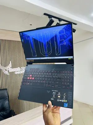 Laptop Asus TUF Gaming F15 16GB Intel Core i7 SSD 1T