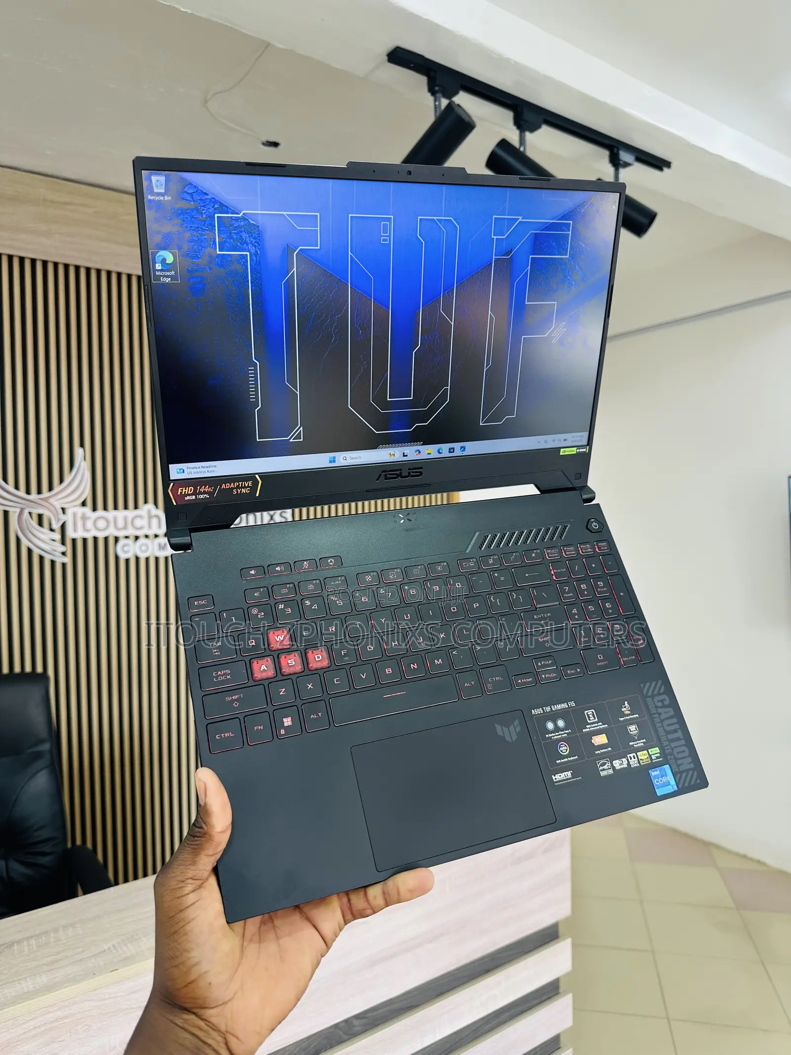 Laptop Asus TUF Gaming F15 16GB Intel Core i7 SSD 1T