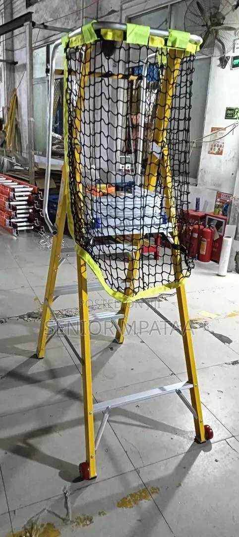 Fibreglass Platform Ladder With Safety Net