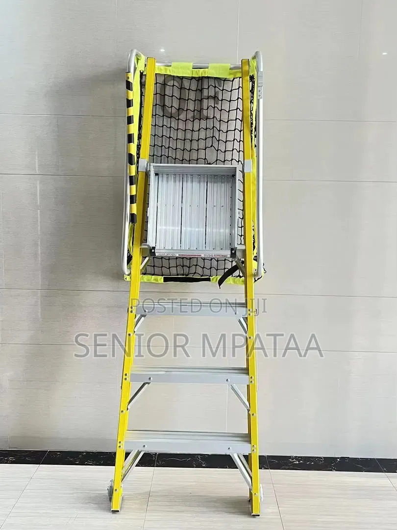 Fibreglass Platform Ladder With Safety Net