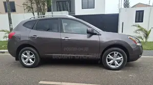 Nissan Rogue S 2013 Brown