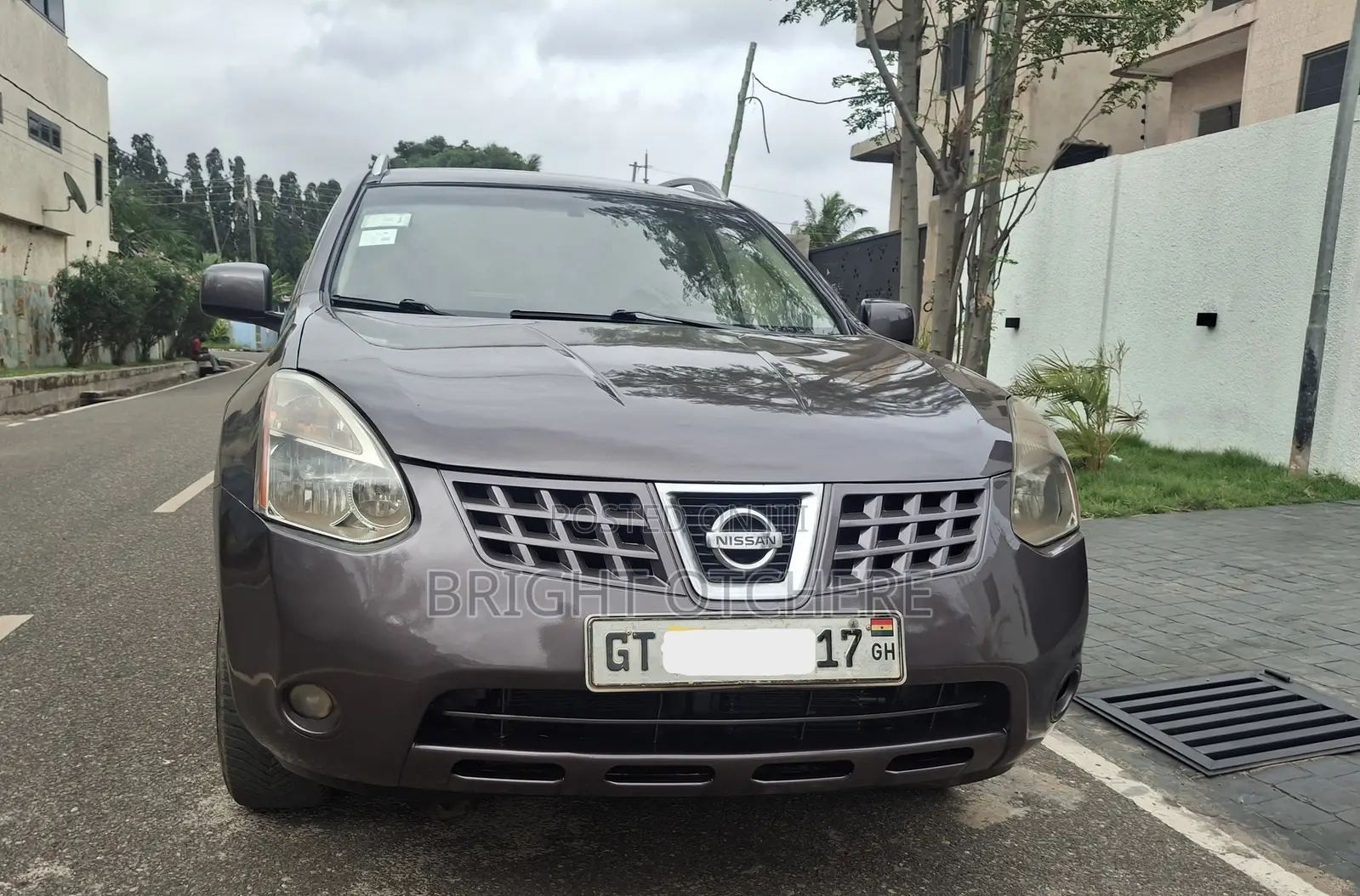 Nissan Rogue S 2013 Brown