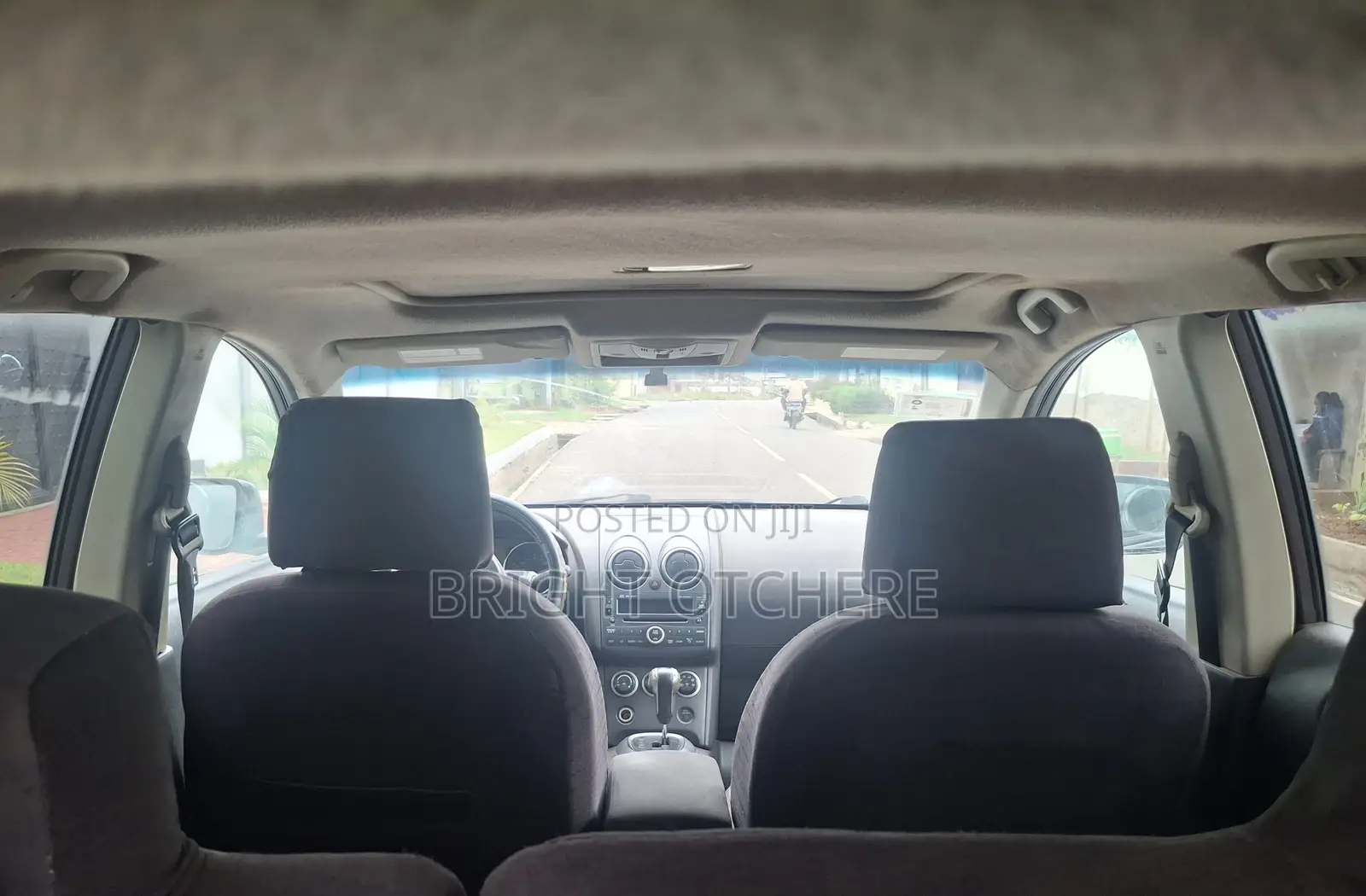 Nissan Rogue S 2013 Brown