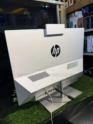 Desktop Computer HP Pavilion 24 16GB AMD Ryzen 5 SSD 1T
