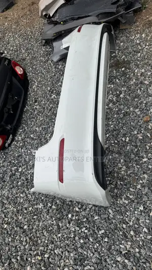 Honda Civic 2022,2023,2024,2025 Back/Rear Bumper Available