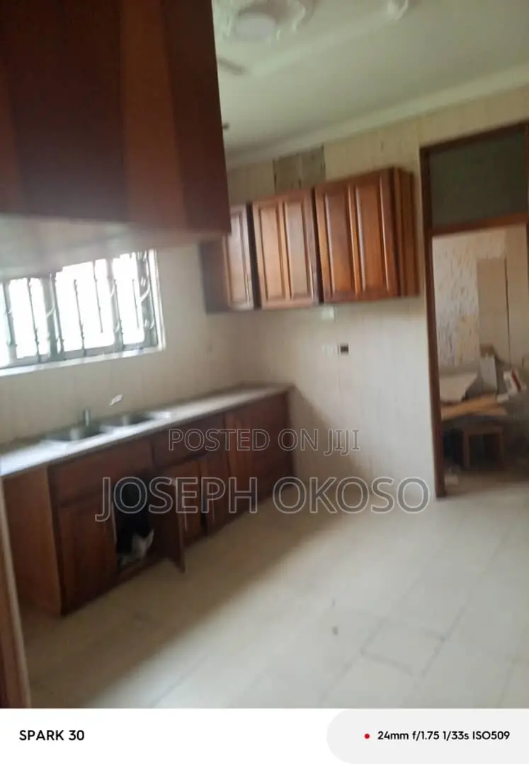 4bdrm House in Little Rock Consult, Dzorwulu for rent