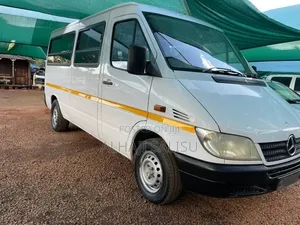 Mercedes-Benz Sprinter 2005 White