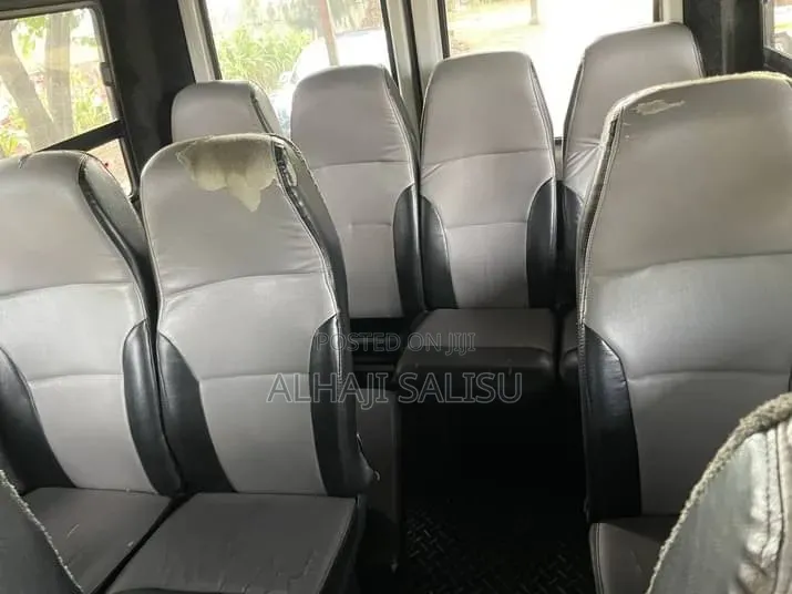 Mercedes-Benz Sprinter 2005 White