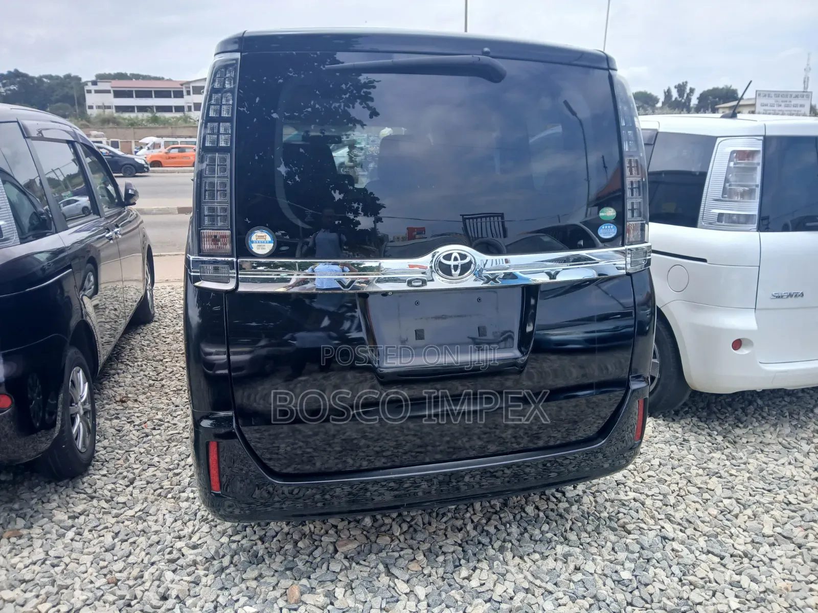 Toyota Voxy 2016 Black