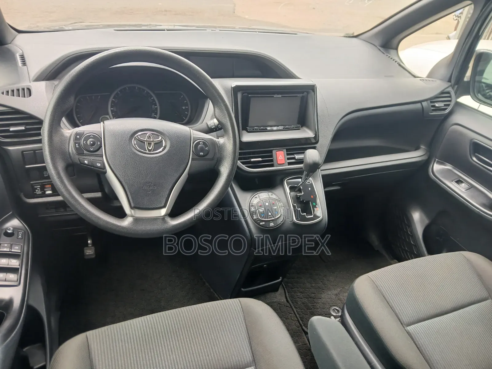 Toyota Voxy 2016 Black