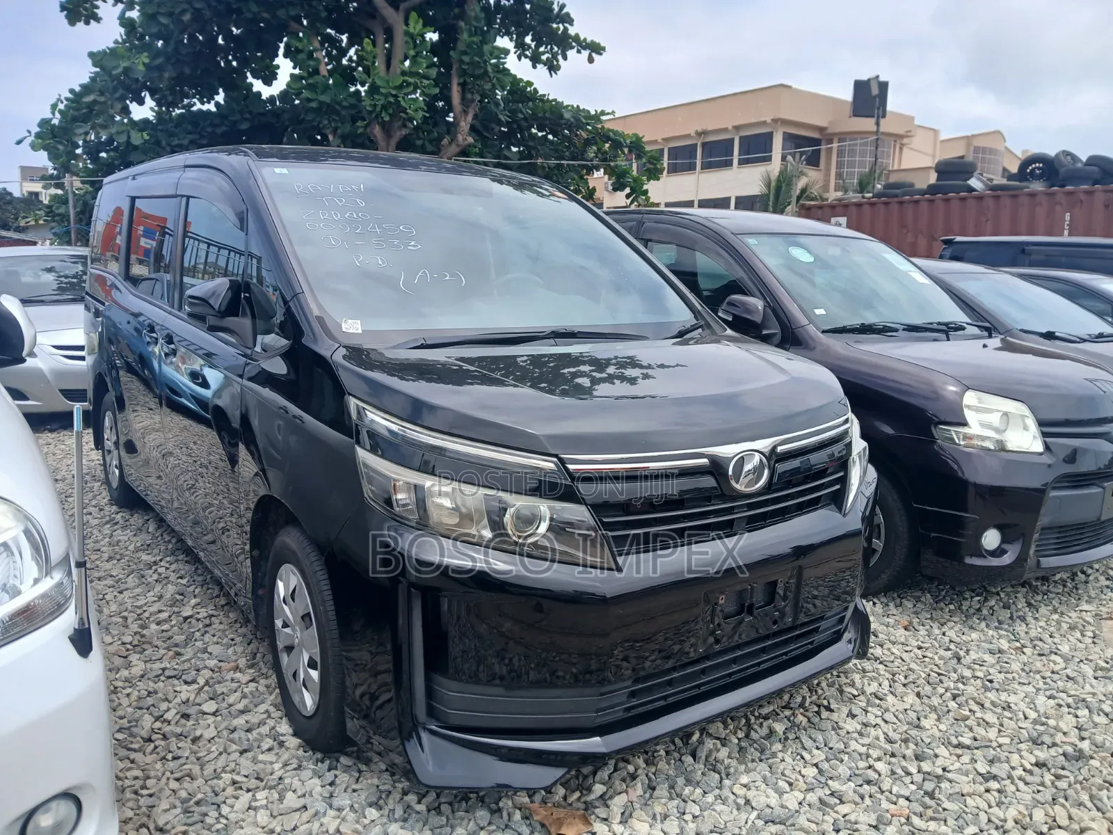 Toyota Voxy 2016 Black