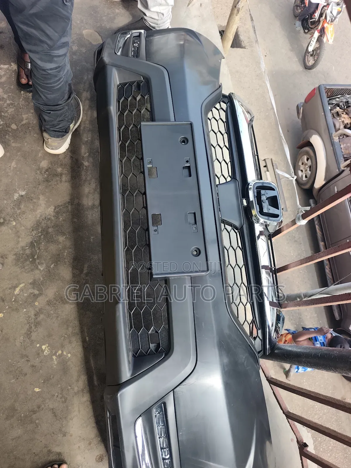 Honda CRV 2017 Complete Bumper