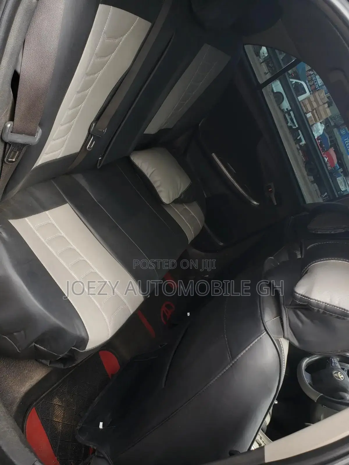 Toyota Corolla 2012 Gray