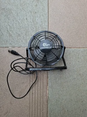 USB Powered Mini Desktop Fan