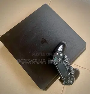 Ps4 Slim With Games Installed,fc26, COD Etc