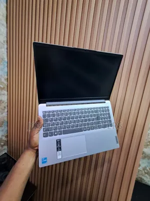 Laptop Lenovo IdeaPad 1 8GB Intel Core i3 SSD 256GB