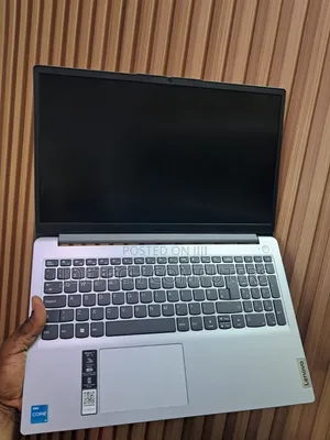 Laptop Lenovo IdeaPad 1 8GB Intel Core i3 SSD 256GB