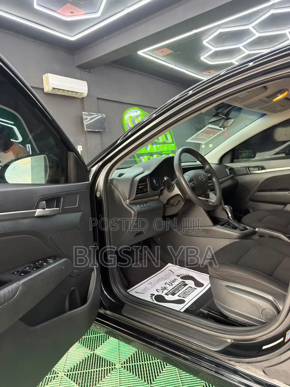 Hyundai Elantra SEL 2020 Black