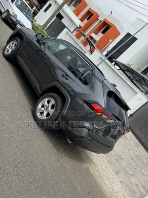 Toyota RAV4 2020 Gray