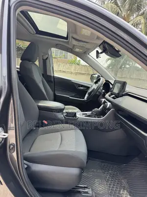 Toyota RAV4 2020 Gray