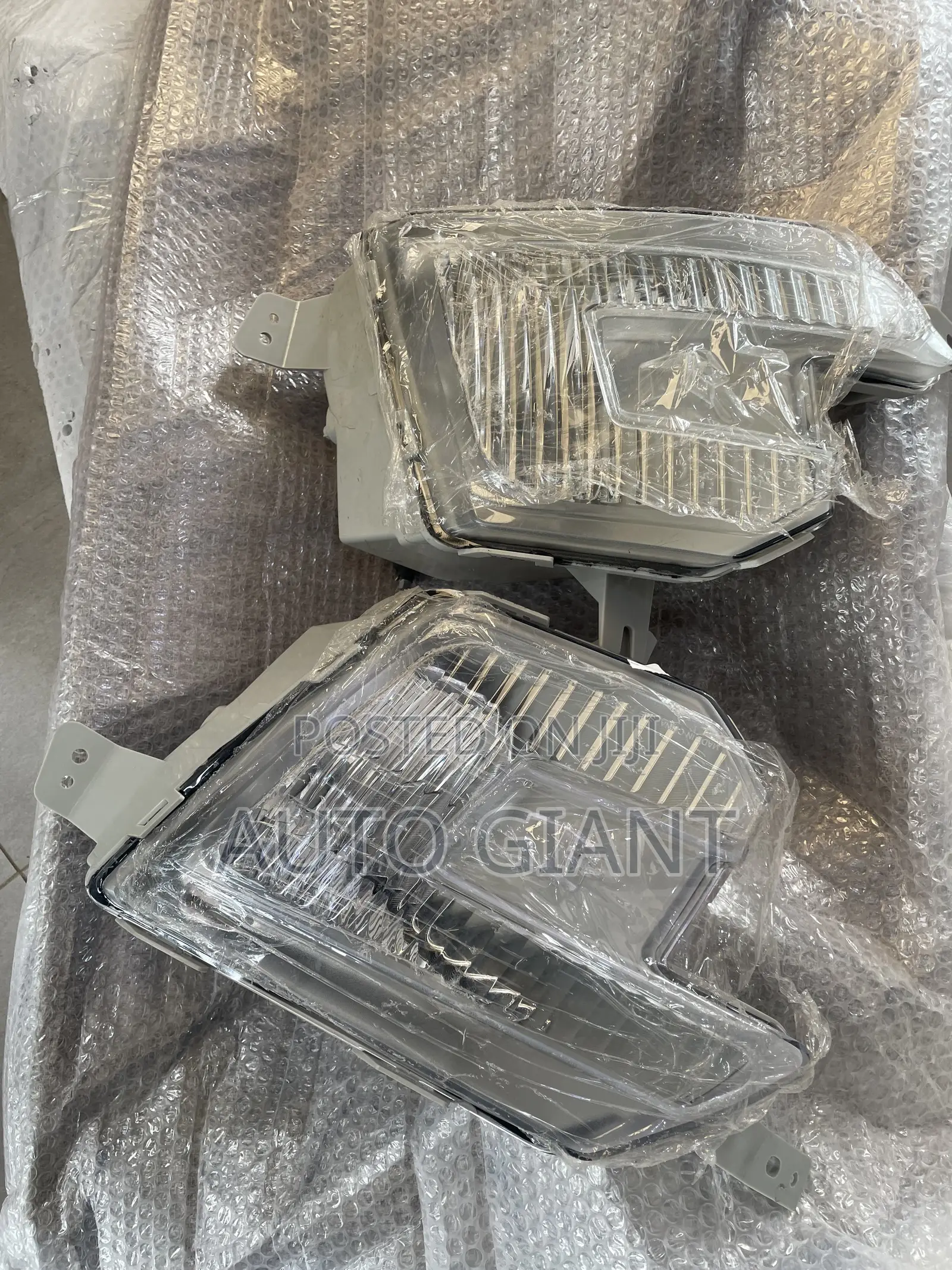 2015-2018 Ford Explorer Fog Lights Pair.