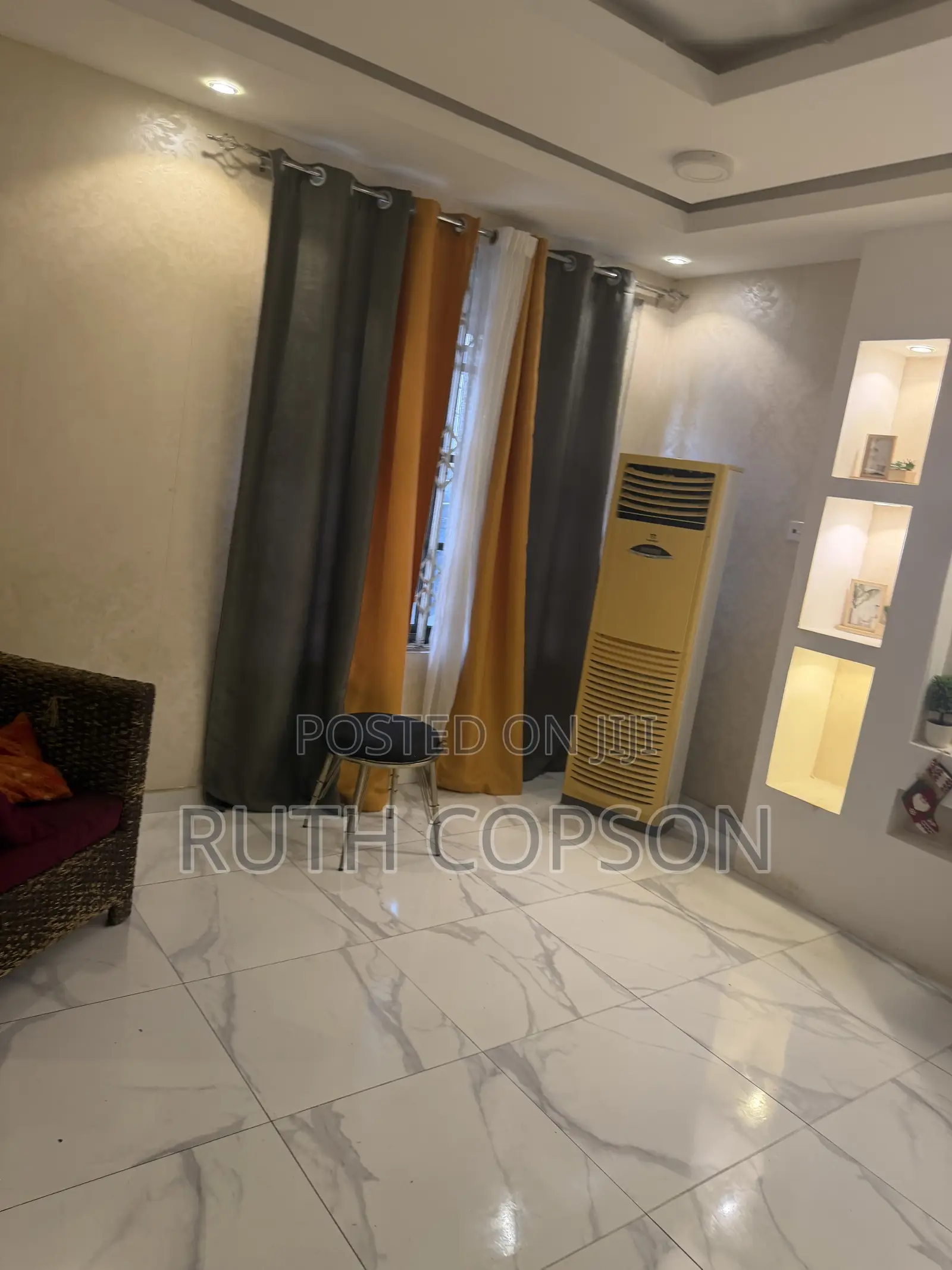 Three Bedrooms Apartment for Rent in Mataheko Afienya