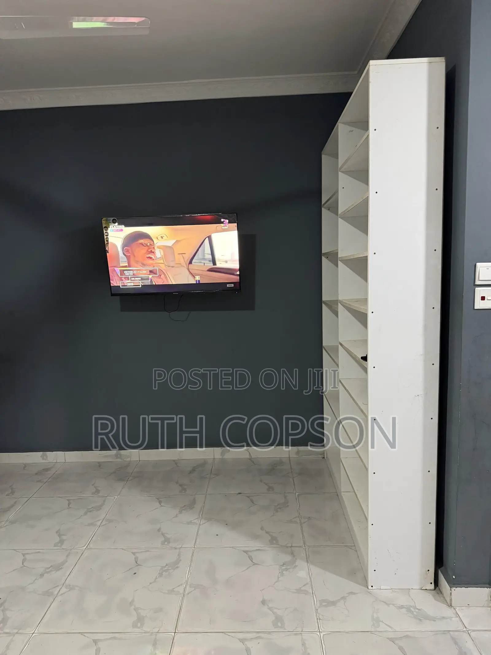 Three Bedrooms Apartment for Rent in Mataheko Afienya