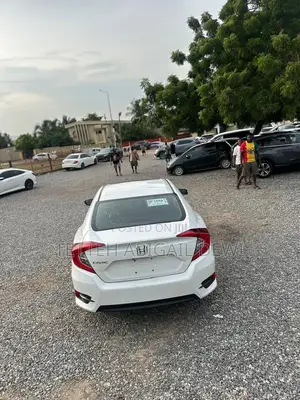 Honda Civic 2017 White