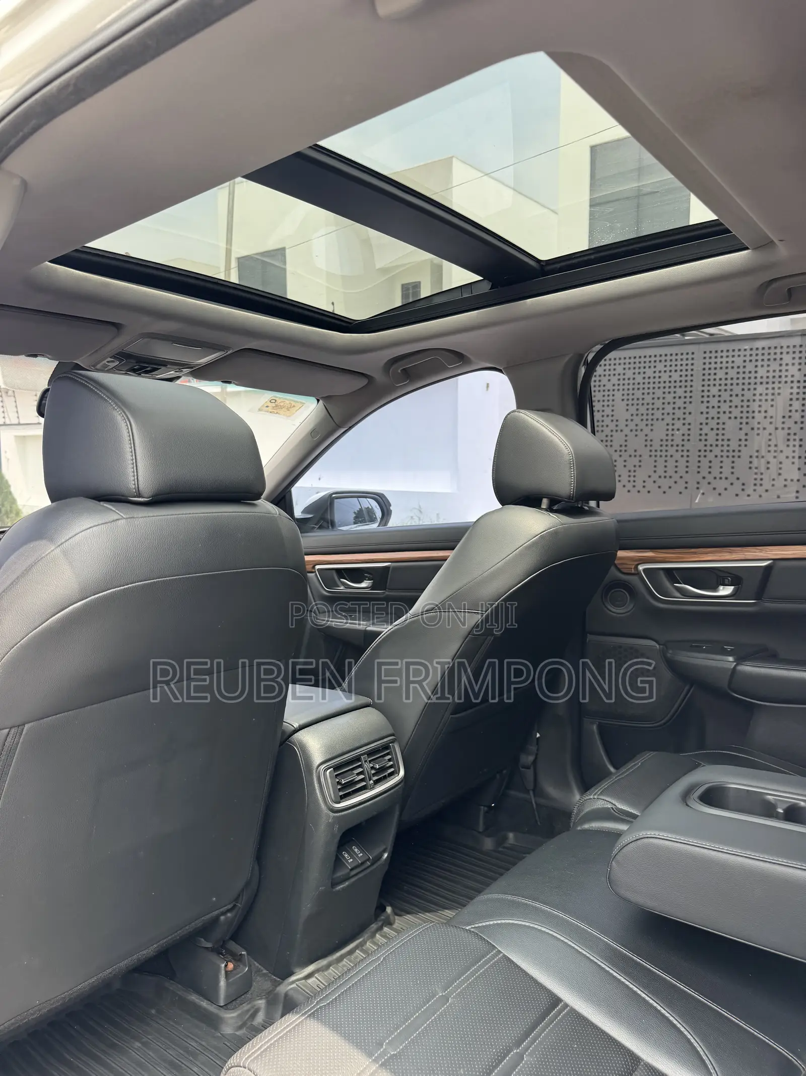 Honda CR-V Touring 2021 White