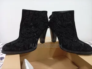 Zara Heel Shoe From the UK