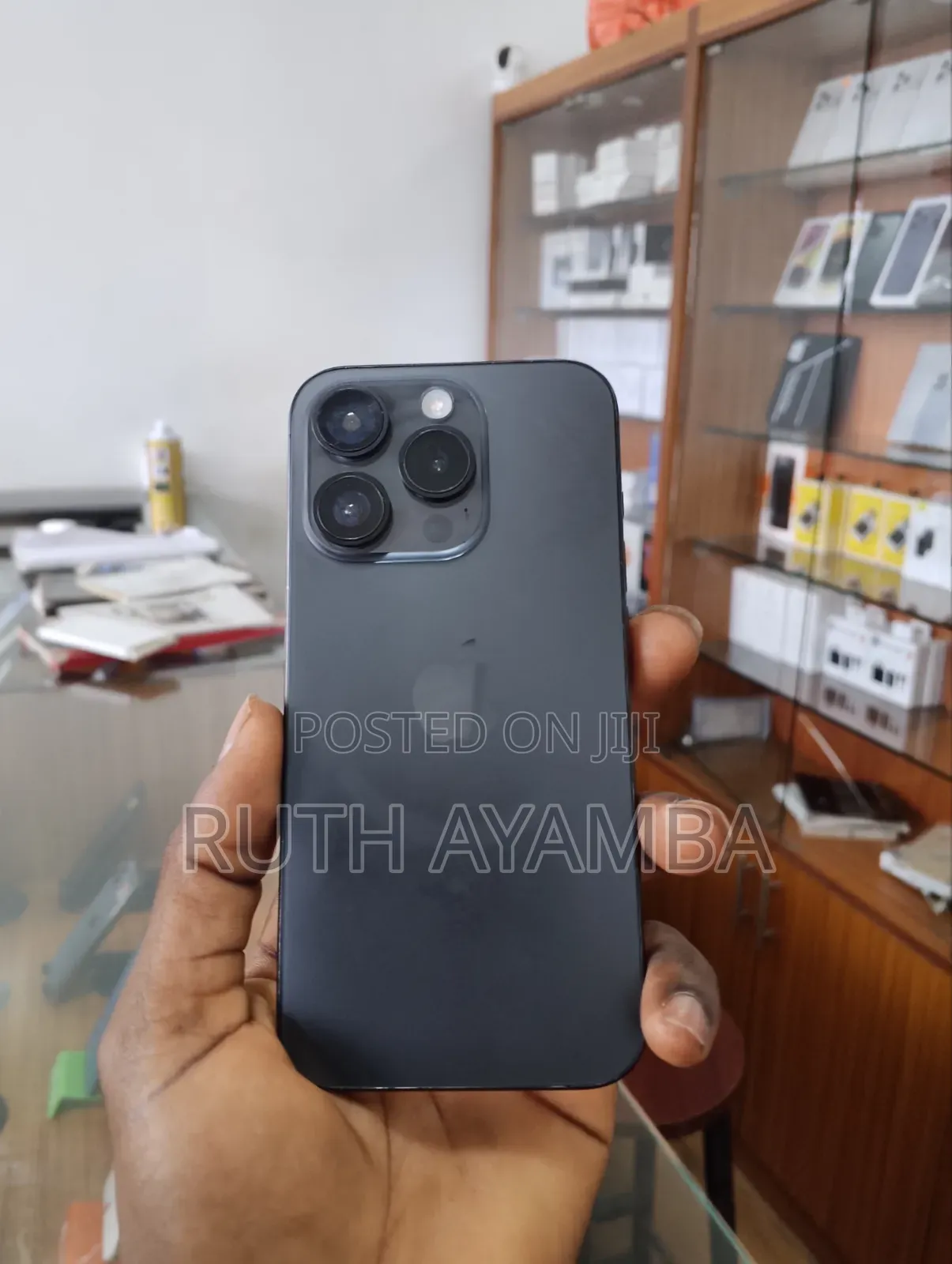 Apple iPhone 15 Pro 256 GB Gray